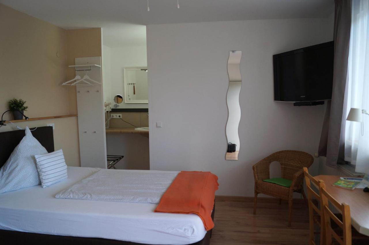 Kraft Hotel A61 Worms - Alzey Gundersheim Exteriör bild